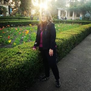 Meet your Posher, Saraí